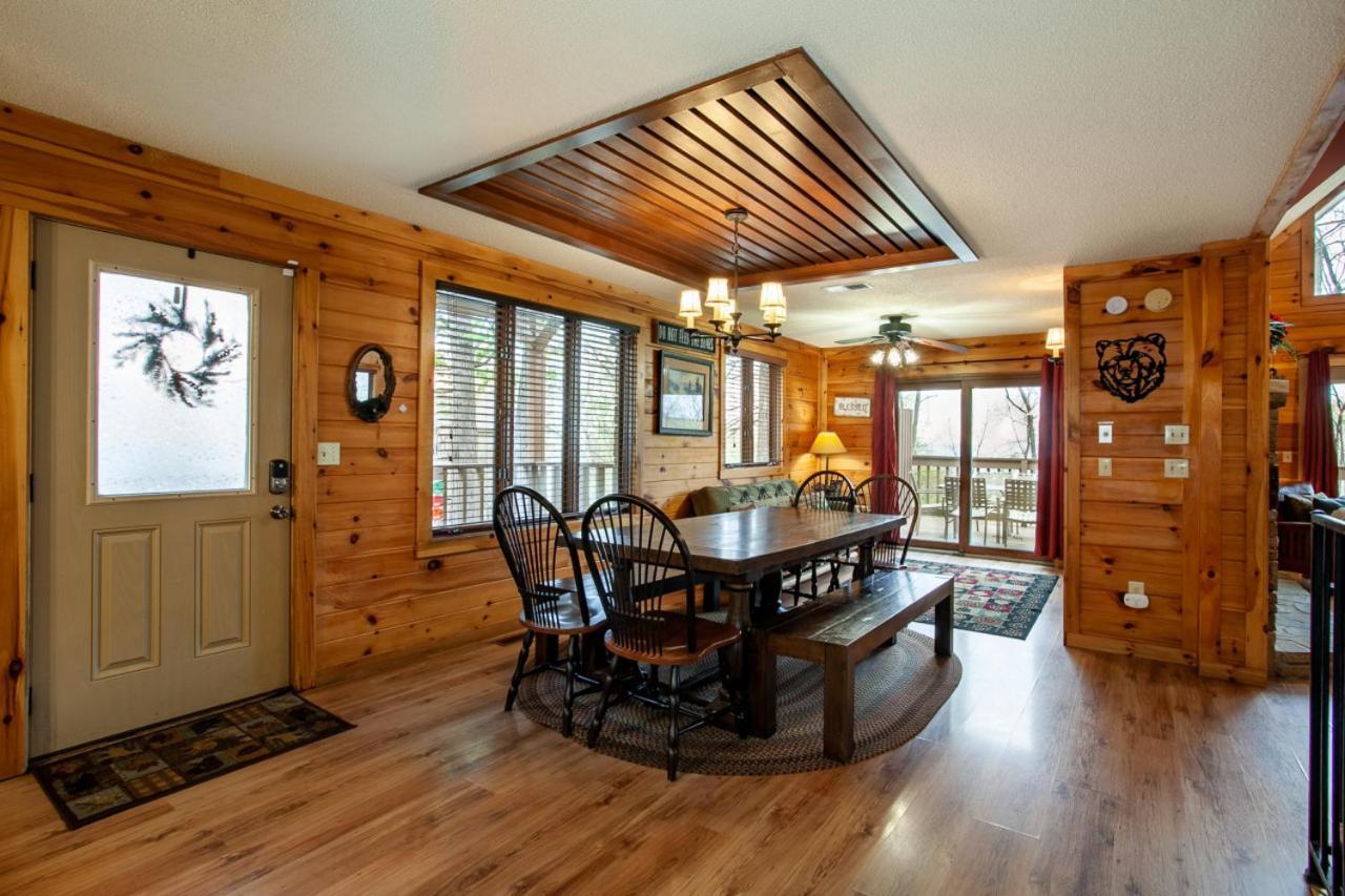 Bear Crossing Mtn View Game Room Gatlinburg Exterior photo
