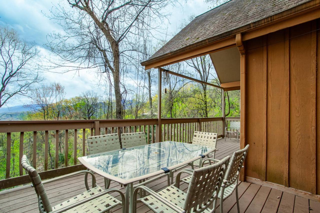 Bear Crossing Mtn View Game Room Gatlinburg Exterior photo