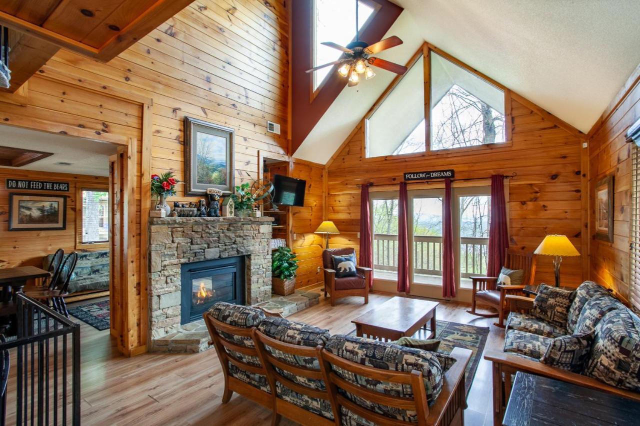 Bear Crossing Mtn View Game Room Gatlinburg Exterior photo