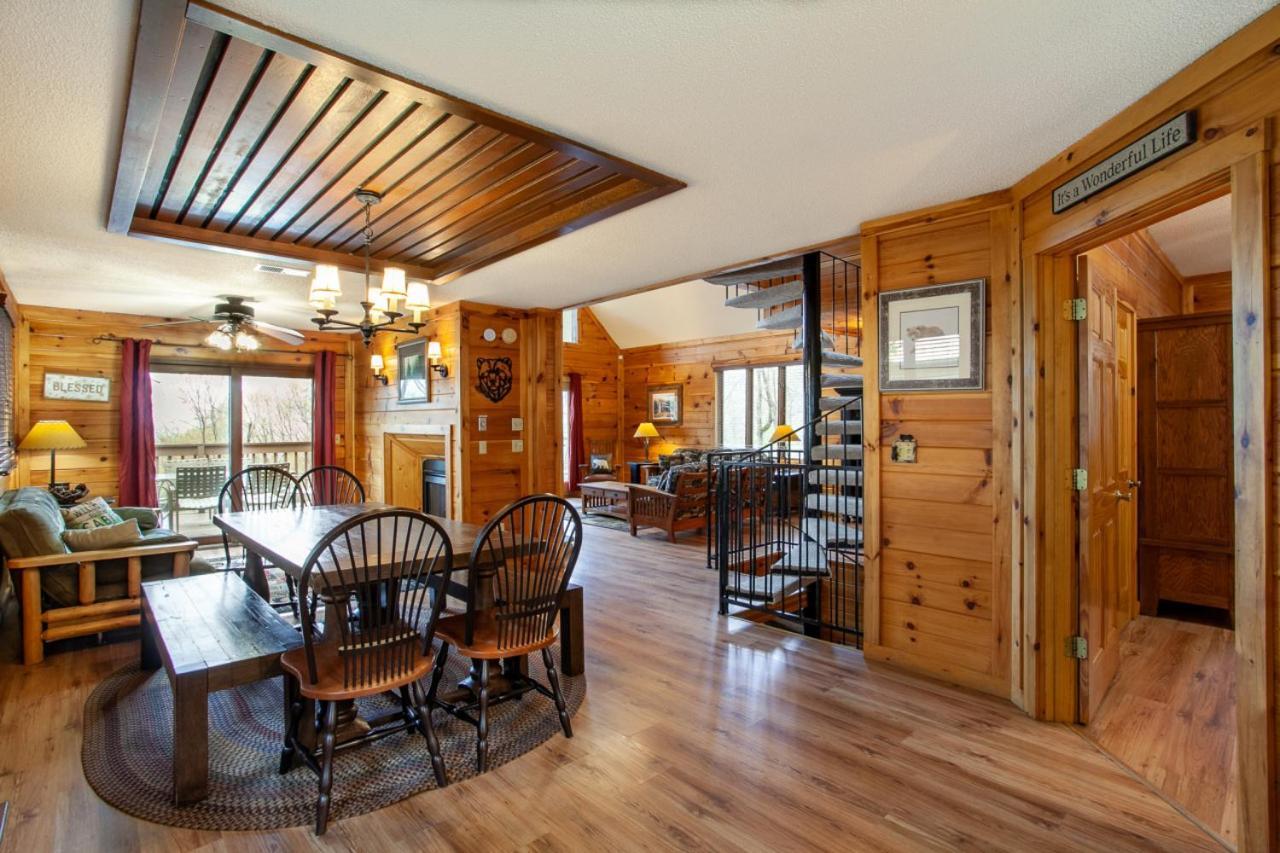 Bear Crossing Mtn View Game Room Gatlinburg Exterior photo